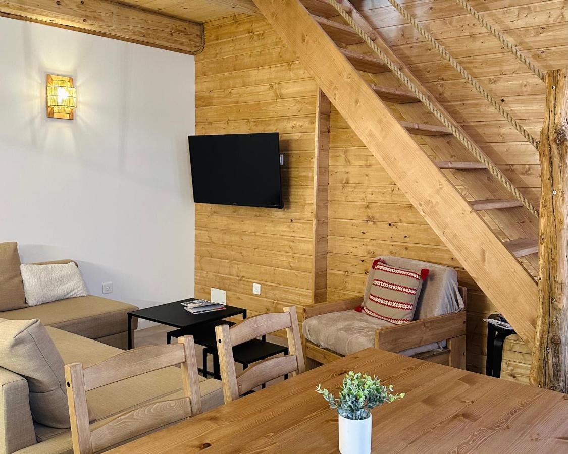 Duplex La Tour Apartman Saint-Étienne-de-Tinée Kültér fotó