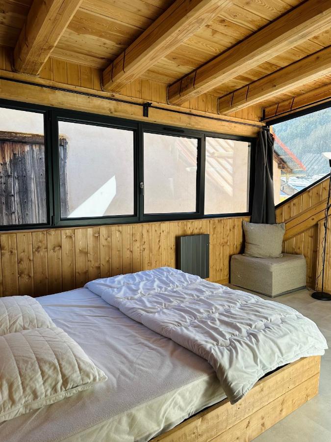 Duplex La Tour Apartman Saint-Étienne-de-Tinée Kültér fotó